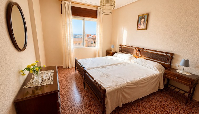 Reventa - Apartamento / piso - Torrevieja - LA MATA