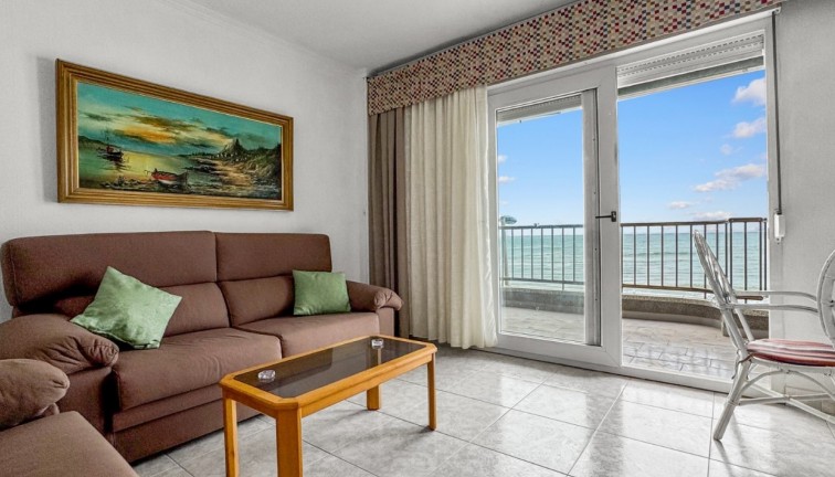 Återförsäljning - Lägenhet - Torrevieja - Playa de los Locos