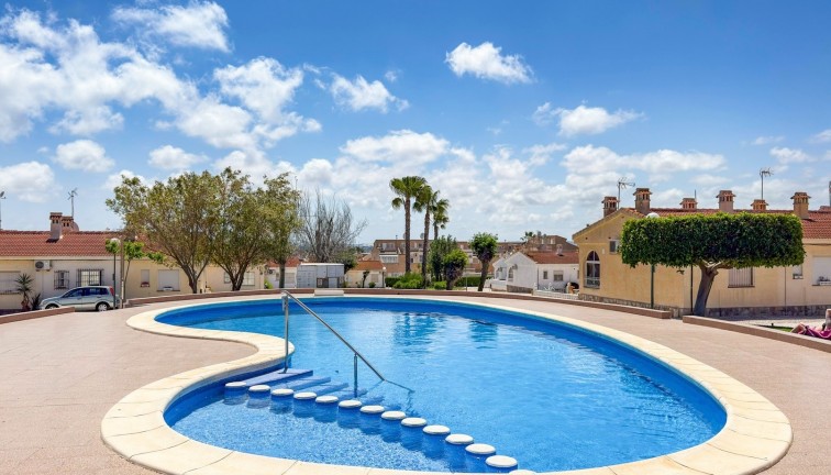 Jälleenmyynti - Bungalow - Ciudad quesada
