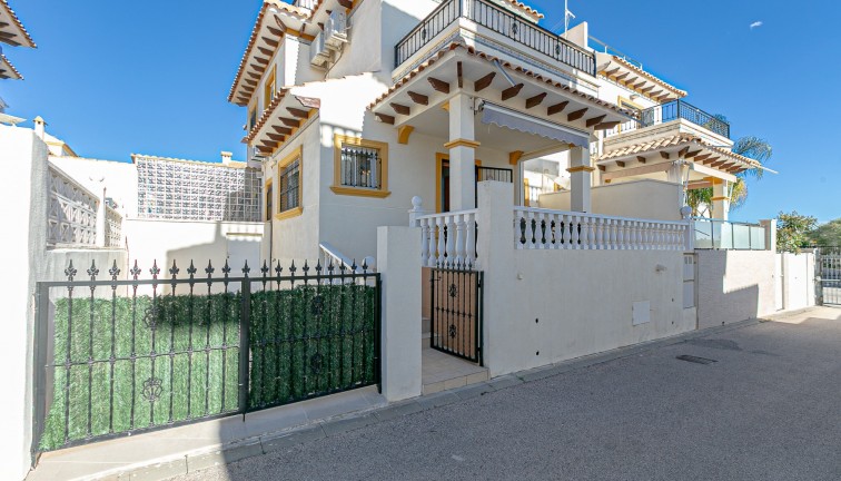 Jälleenmyynti - Paritalo/Rivitalo - Playa Flamenca