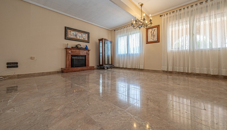 Jälleenmyynti - Paritalo/Rivitalo - Torrevieja - El chaparral
