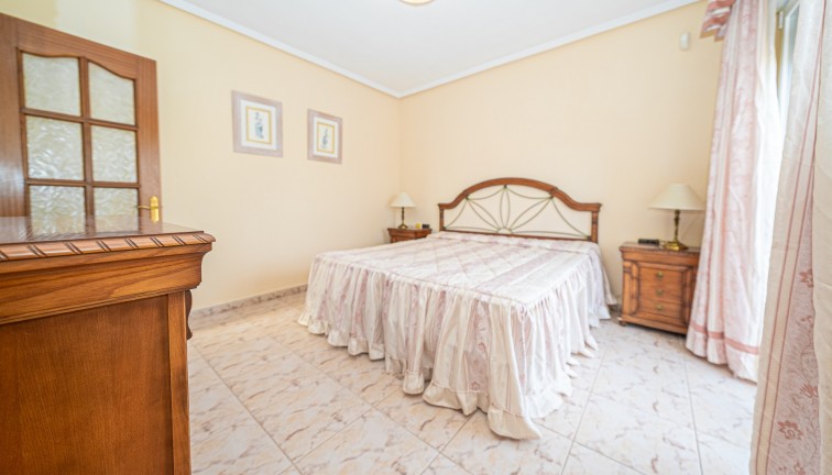 Jälleenmyynti - Paritalo/Rivitalo - Torrevieja - El chaparral
