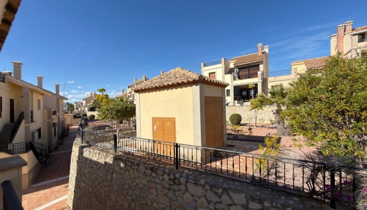 Jälleenmyynti - Bungalow - Algorfa - La Finca Golf