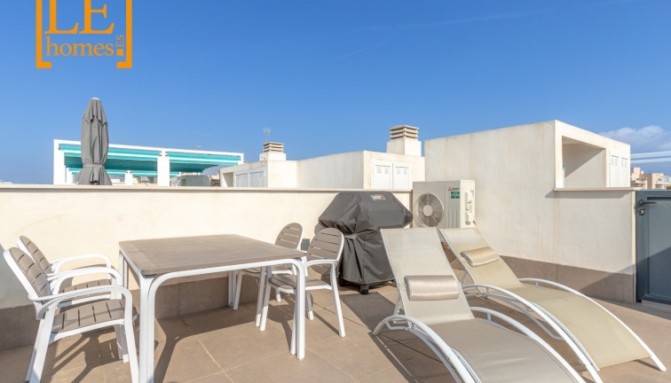 Resale - Apartment - Top Floor Apartment - Torrevieja