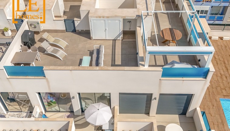 Resale - Apartment - Top Floor Apartment - Torrevieja
