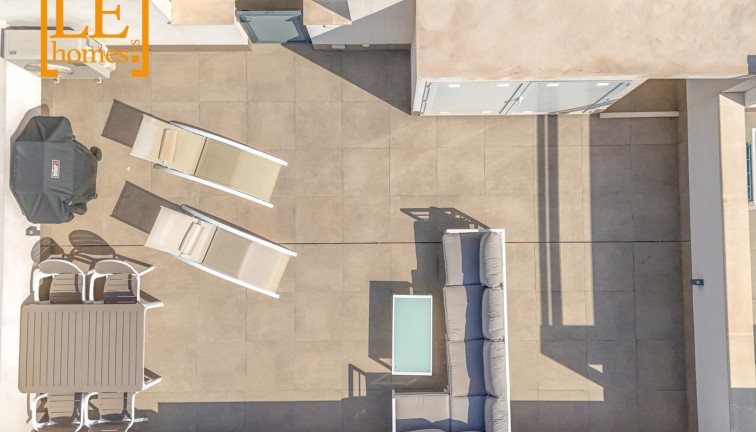 Resale - Apartment - Top Floor Apartment - Torrevieja