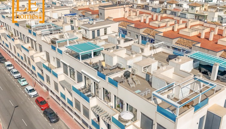 Resale - Apartment - Top Floor Apartment - Torrevieja