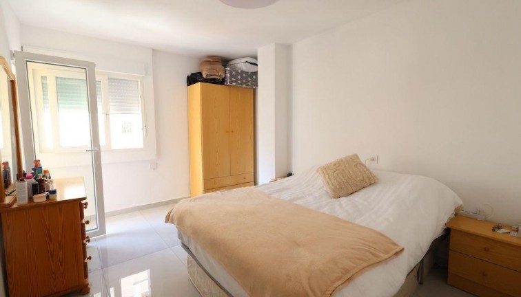 Jälleenmyynti - Asunto - Torrevieja - Acequion