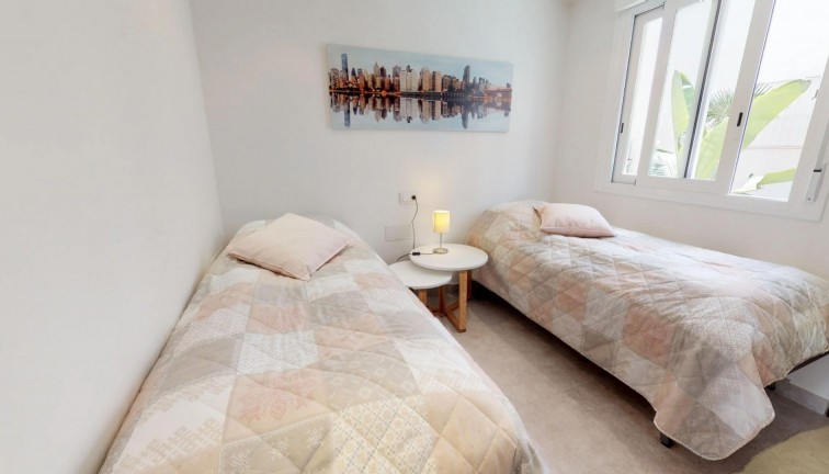 Resale - Apartment - Torrevieja - Aguas Nuevas