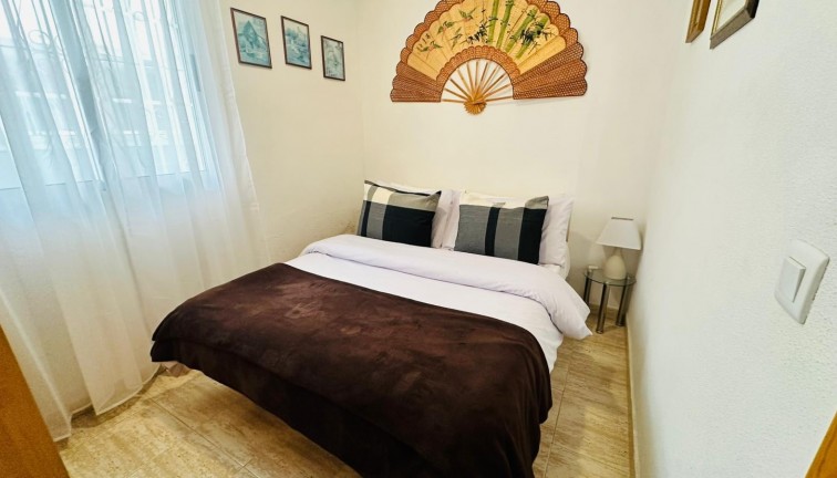 Jälleenmyynti - Asunto - Torrevieja - San Luis