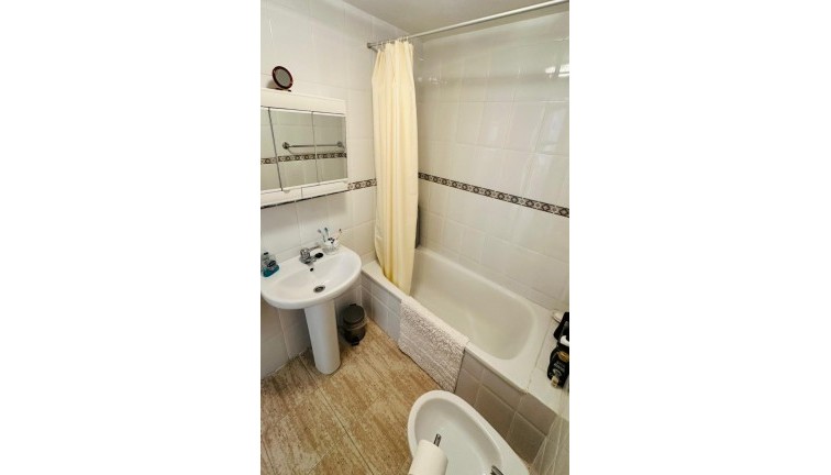 Jälleenmyynti - Asunto - Torrevieja - San Luis