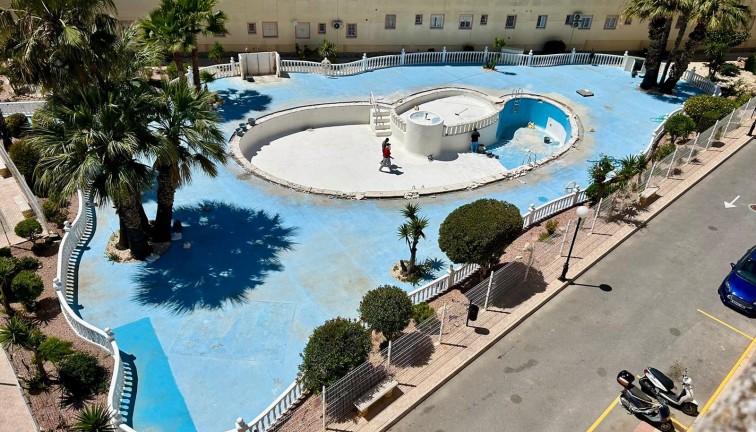 Jälleenmyynti - Asunto - Torrevieja - San Luis