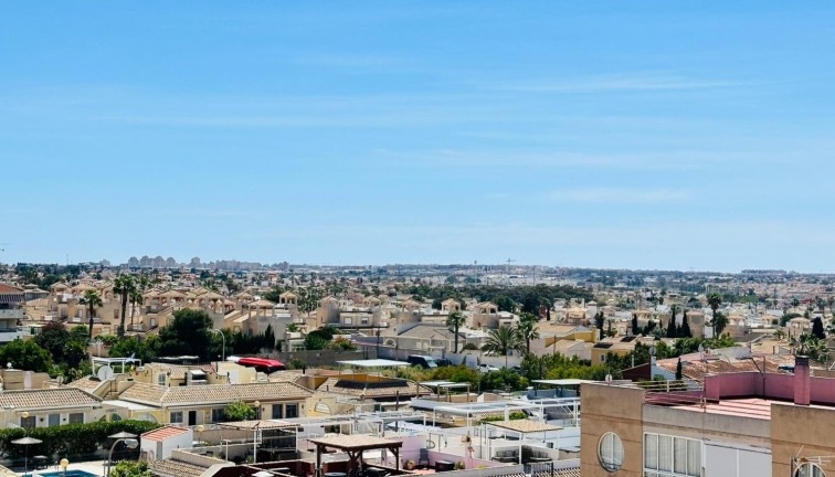 Jälleenmyynti - Asunto - Torrevieja - San Luis