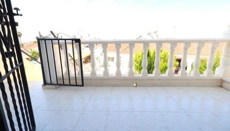 Återförsäljning - Bungalow - Torrevieja - La Siesta