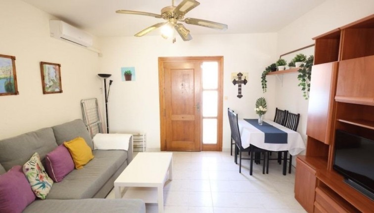 Återförsäljning - Bungalow - Torrevieja - La Siesta