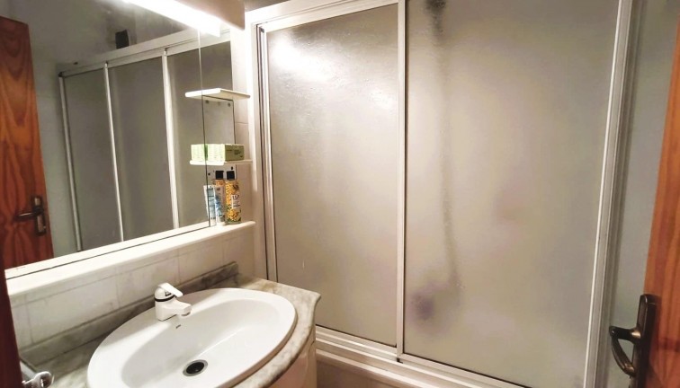 Återförsäljning - Bungalow - Torrevieja - La Siesta