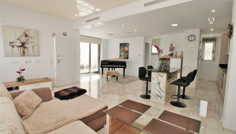 Resale - Chalet - Villamartín