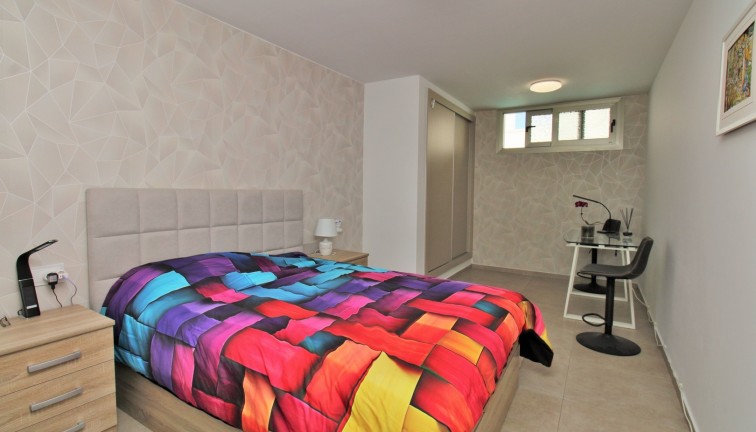 Resale - Chalet - Villamartín