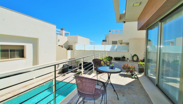 Resale - Chalet - Villamartín