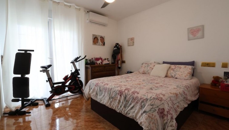 Jälleenmyynti - Asunto - Ylimmän kerroksen asunto - Torrevieja - Habaneras