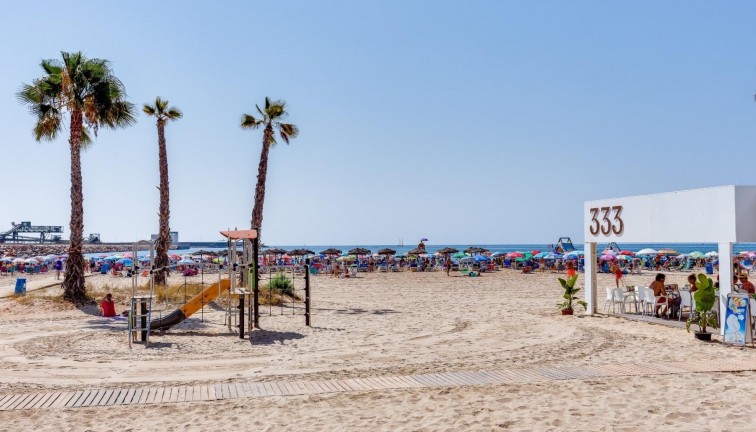 Återförsäljning - Lägenhet - Torrevieja