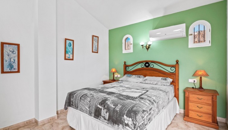 Jälleenmyynti - Paritalo/Rivitalo - Orihuela Costa - La Zenia