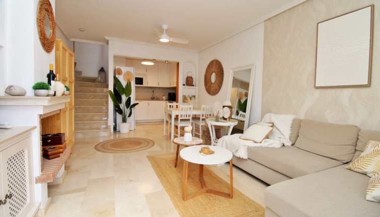 Jälleenmyynti - Paritalo/Rivitalo - Villamartín