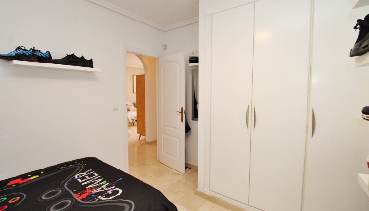 Jälleenmyynti - Paritalo/Rivitalo - Villamartín