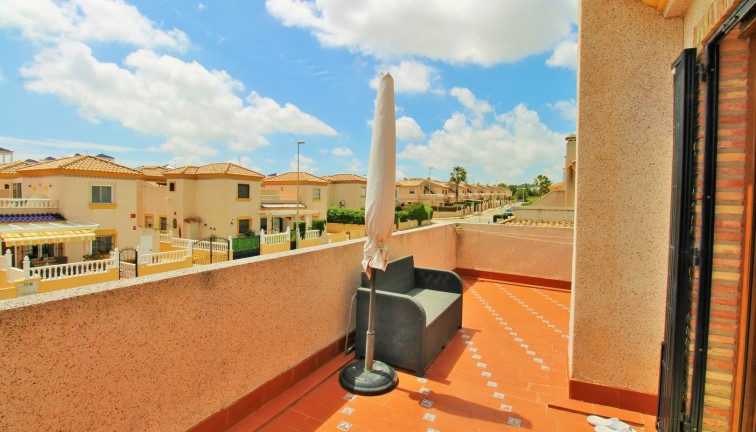 Jälleenmyynti - Paritalo/Rivitalo - Villamartín