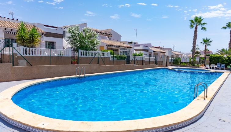 Jälleenmyynti - Paritalo/Rivitalo - Torrevieja - Punta Prima