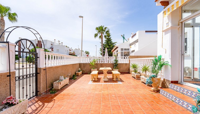 Jälleenmyynti - Paritalo/Rivitalo - Torrevieja - Punta Prima
