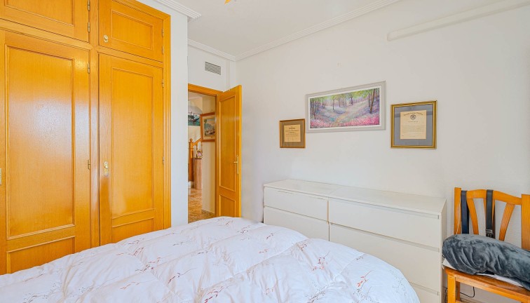 Jälleenmyynti - Paritalo/Rivitalo - Torrevieja - Punta Prima