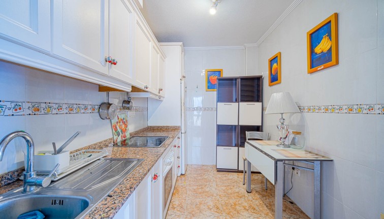 Jälleenmyynti - Paritalo/Rivitalo - Torrevieja - Punta Prima