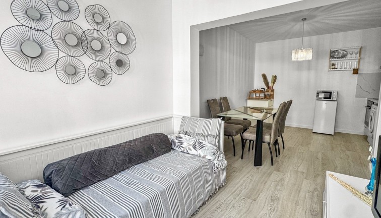 Jälleenmyynti - Bungalow - Torrevieja - Los Balcones
