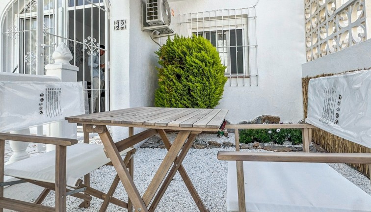 Jälleenmyynti - Bungalow - Torrevieja - Los Balcones
