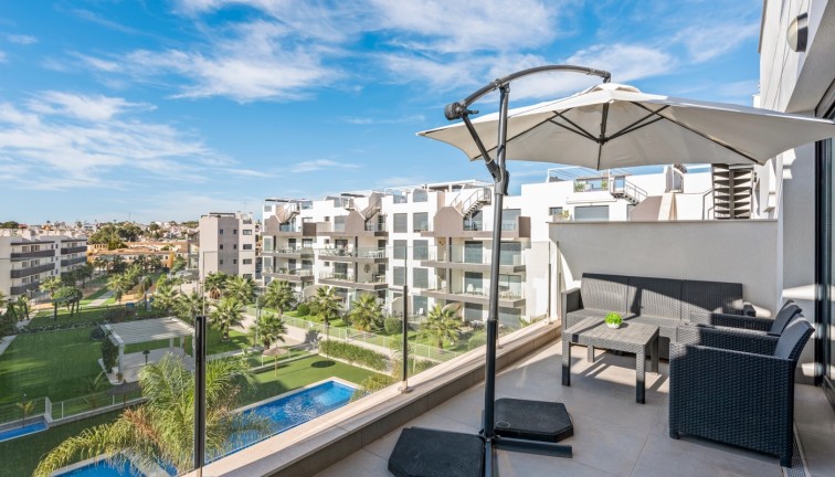 Jälleenmyynti - Asunto - Ylimmän kerroksen asunto - Orihuela Costa - Villamartín