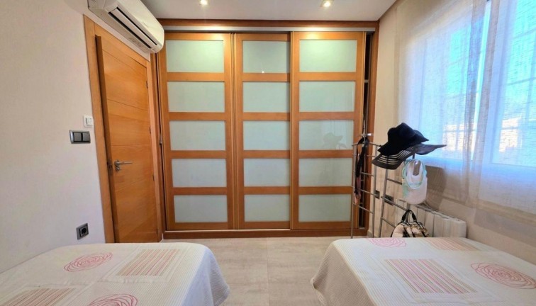 Resale - Chalet - Dehesa de campoamor - Campoamor