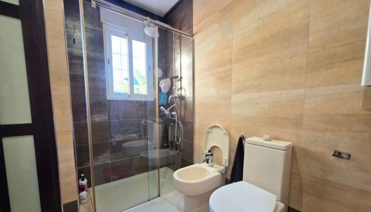 Resale - Chalet - Dehesa de campoamor - Campoamor