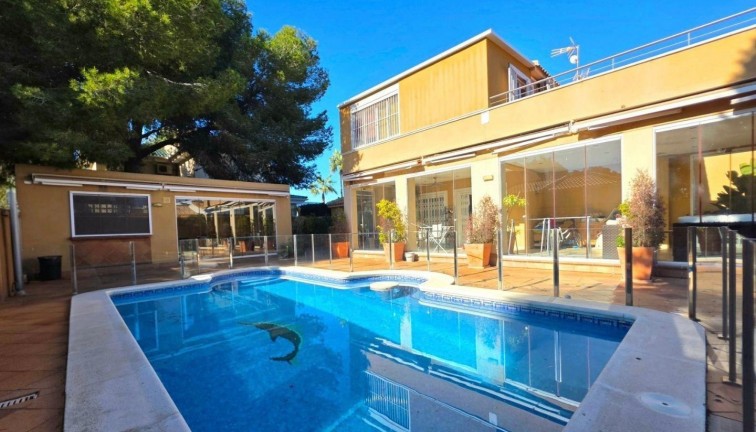 Resale - Chalet - Dehesa de campoamor - Campoamor