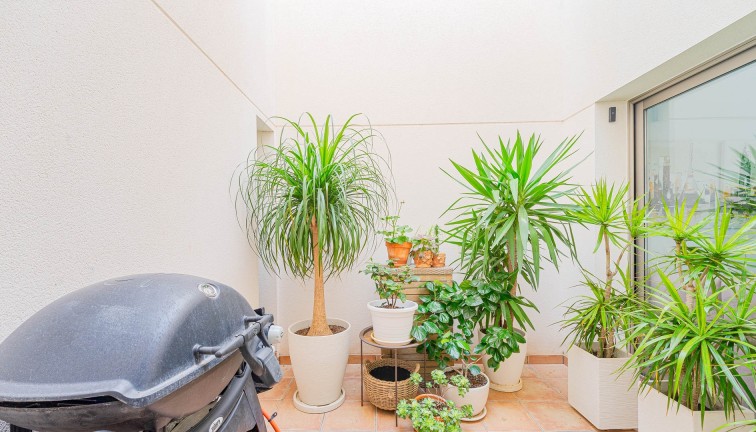 Resale - Semi-Detached - Punta Prima