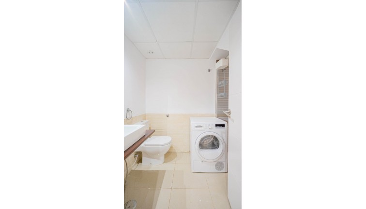 Resale - Semi-Detached - Punta Prima