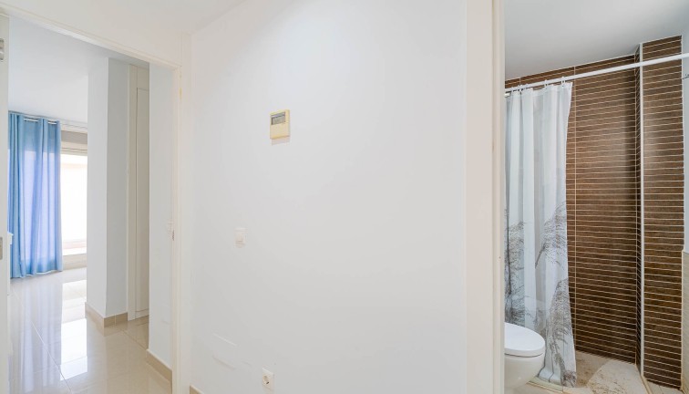 Resale - Semi-Detached - Punta Prima