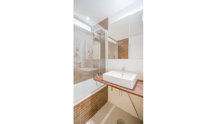 Resale - Semi-Detached - Punta Prima