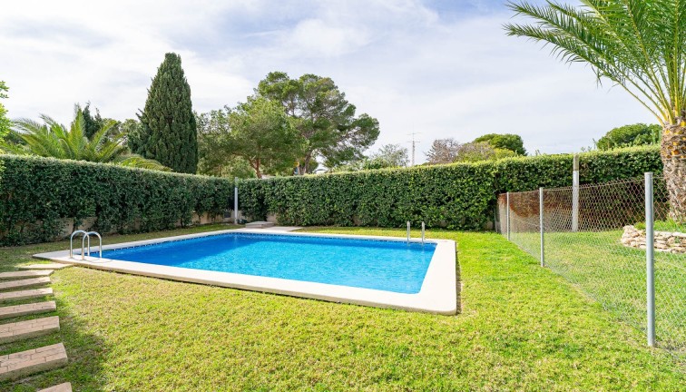 Resale - Semi-Detached - Punta Prima