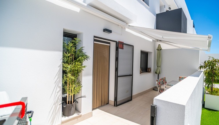 Resale - Apartment - Torrevieja - Los Balcones