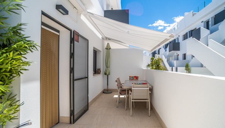 Resale - Apartment - Torrevieja - Los Balcones