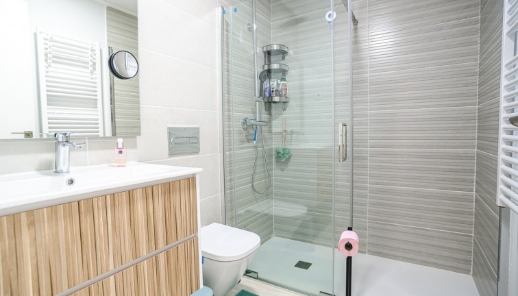 Resale - Apartment - Torrevieja - Los Balcones