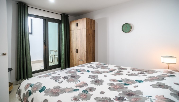 Resale - Apartment - Torrevieja - Los Balcones
