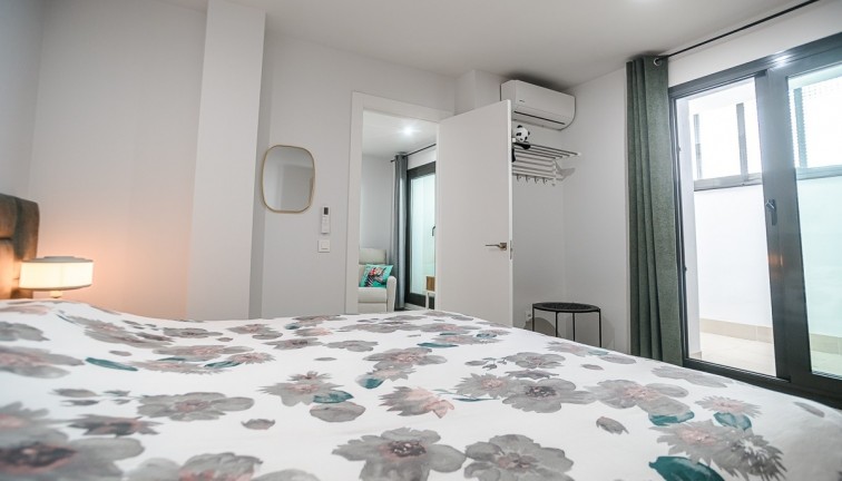 Resale - Apartment - Torrevieja - Los Balcones