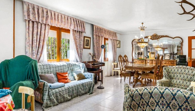 Jälleenmyynti - Erillistalo - Torrevieja - Los Balcones